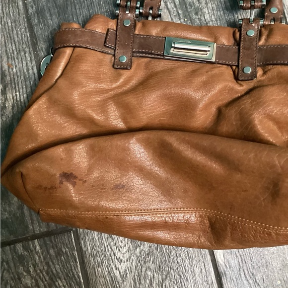 💥PRICE DROP💥 Leather Shoulder Bag- Brown - Picture 5 of 10